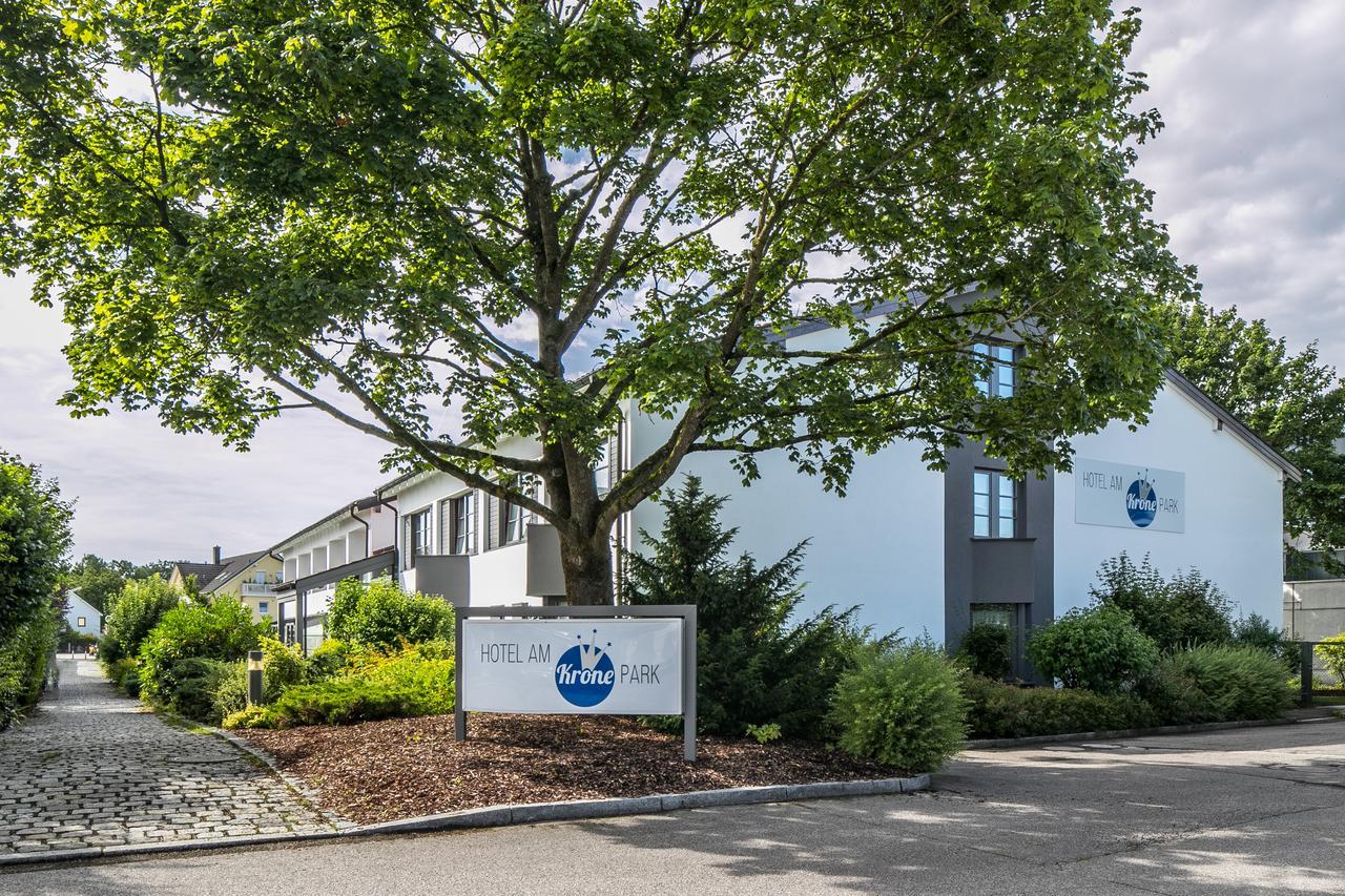 Hotel Am Krone Park Olching Exterior photo